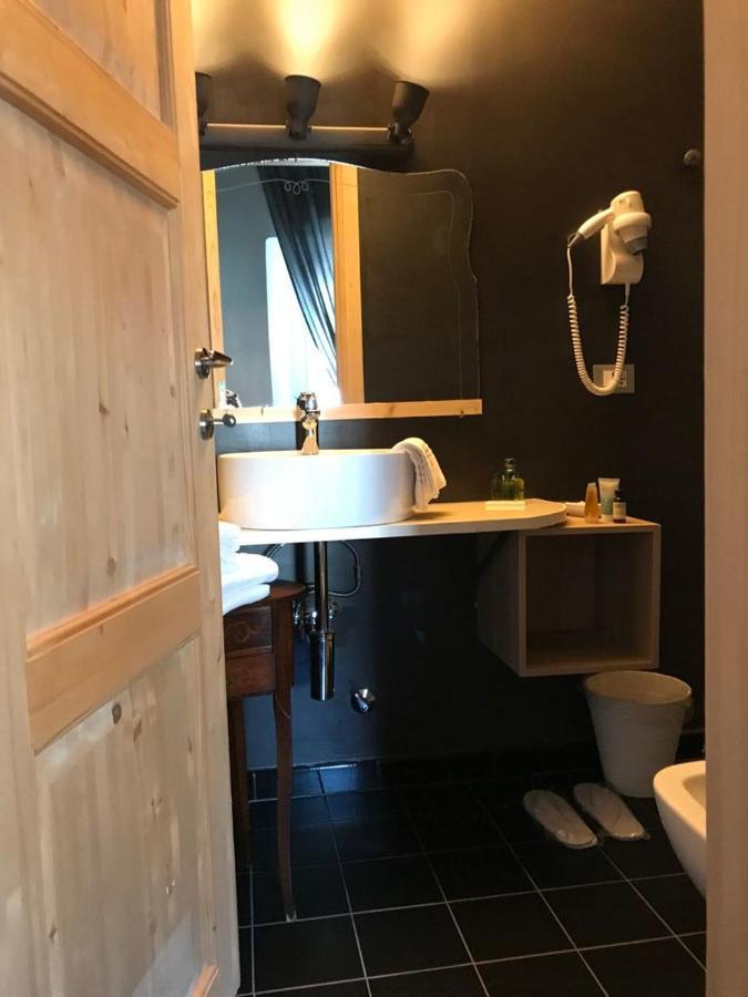 Sanctus Syrus 2 Bed and Breakfast Albenga Eksteriør billede