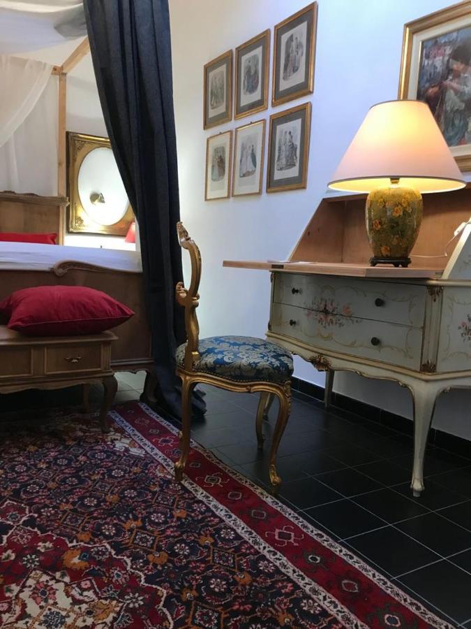 Sanctus Syrus 2 Bed and Breakfast Albenga Eksteriør billede