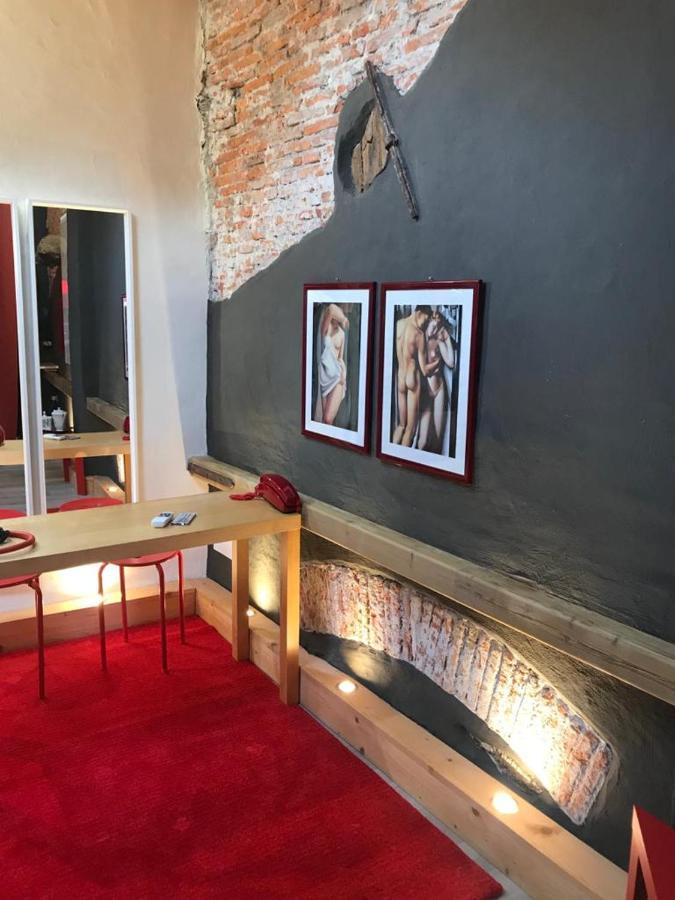 Sanctus Syrus 2 Bed and Breakfast Albenga Eksteriør billede